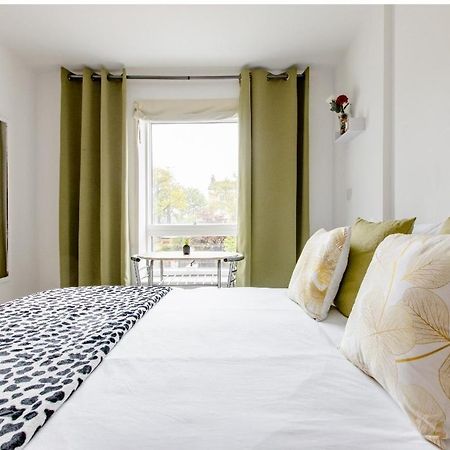 Charlotte Double Room Лондон Экстерьер фото