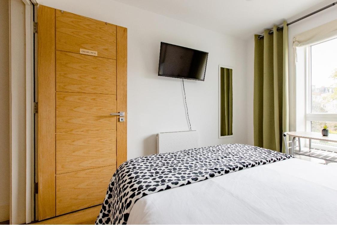 Charlotte Double Room Лондон Экстерьер фото